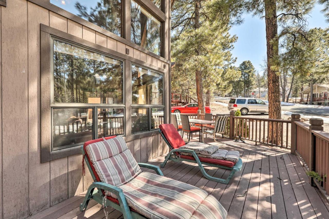 Munds Park Cabin With Fire Pit And Wraparound Porch! Екстер'єр фото
