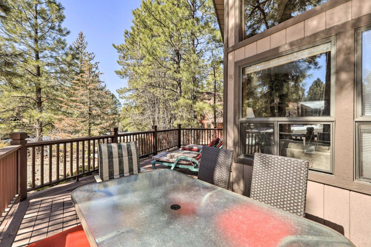 Munds Park Cabin With Fire Pit And Wraparound Porch! Екстер'єр фото