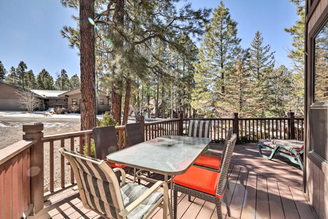 Munds Park Cabin With Fire Pit And Wraparound Porch! Екстер'єр фото